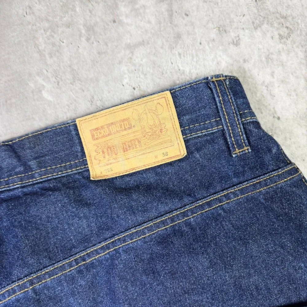 Ecko Unltd. good size